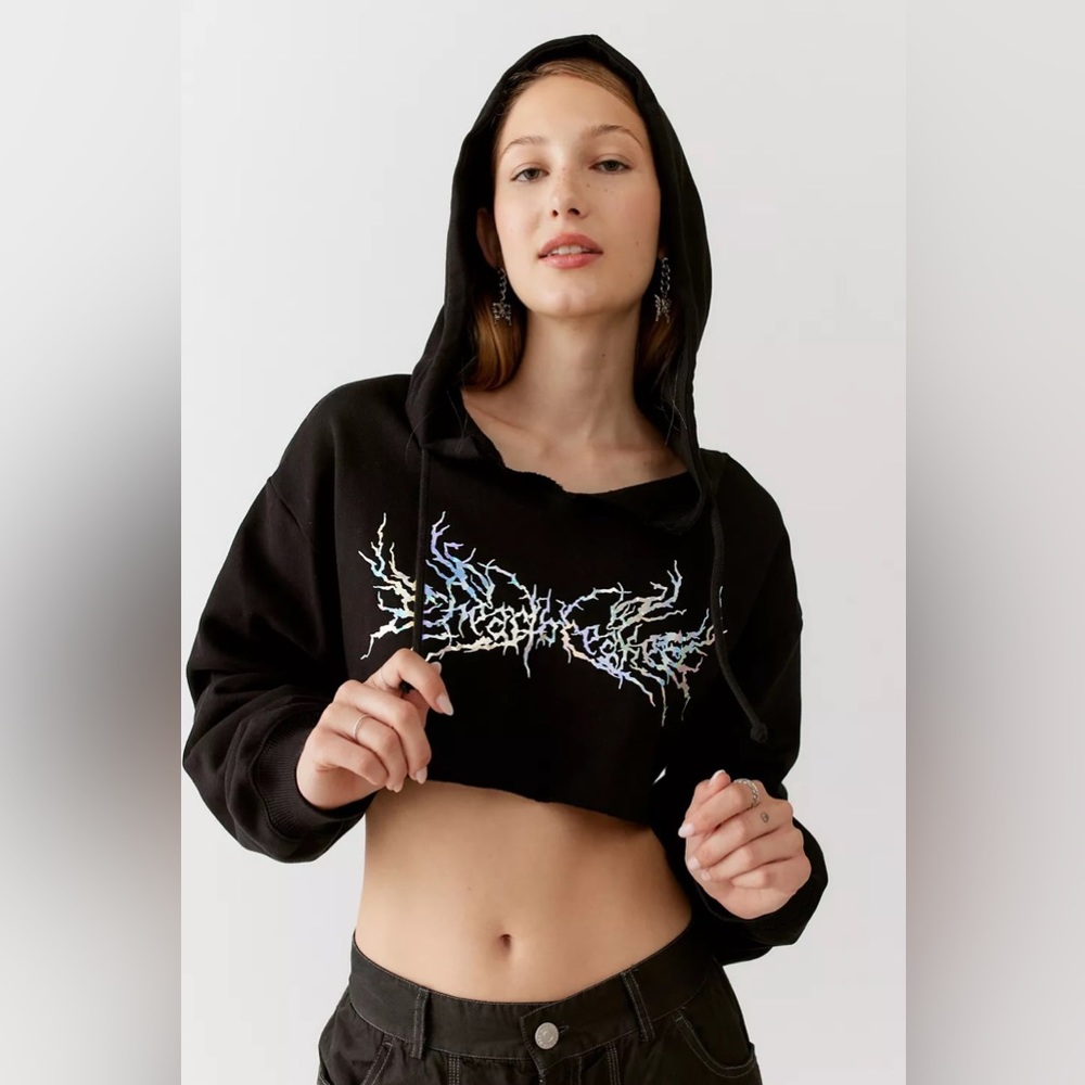 UO Benny Heartbreaker Cropped Hoodie Sweatshirt